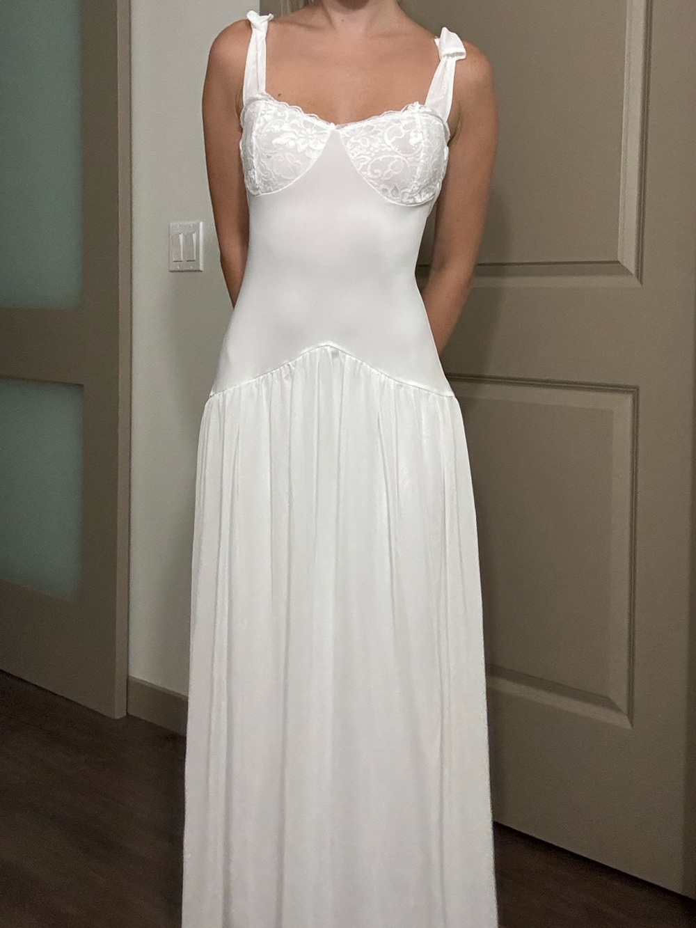 Women’s Lace Trim Slip — White